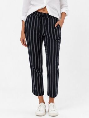American Eagle Striped Pants